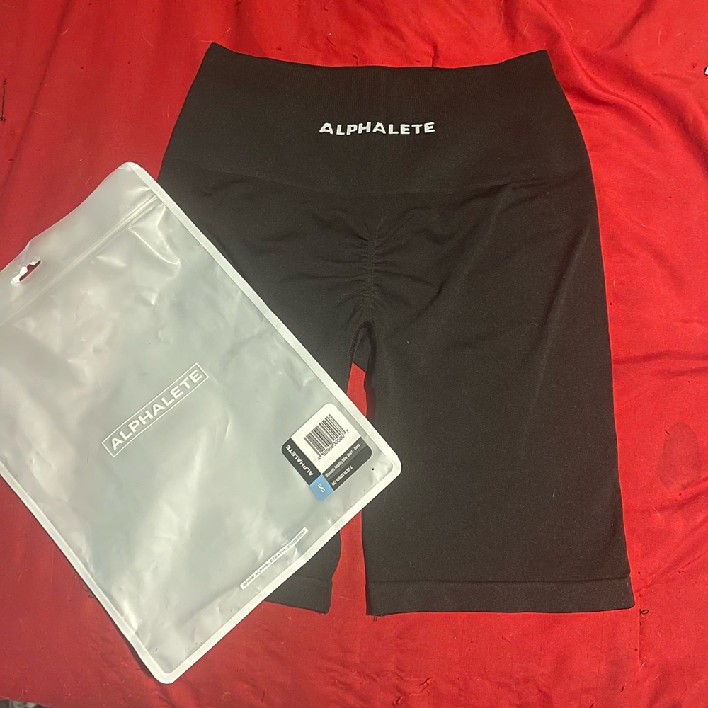 Alphalete Amplify Shorts